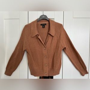 Tahari Collared Knit Button Up Super Soft Cardigan. Size Small